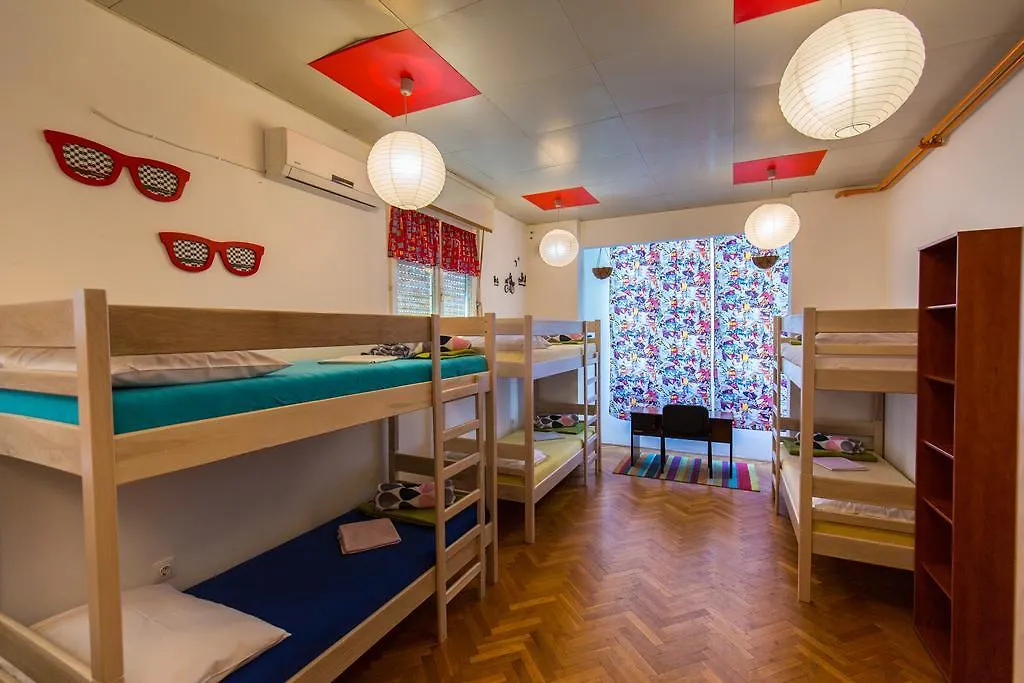 Crazy House Hostel Pula